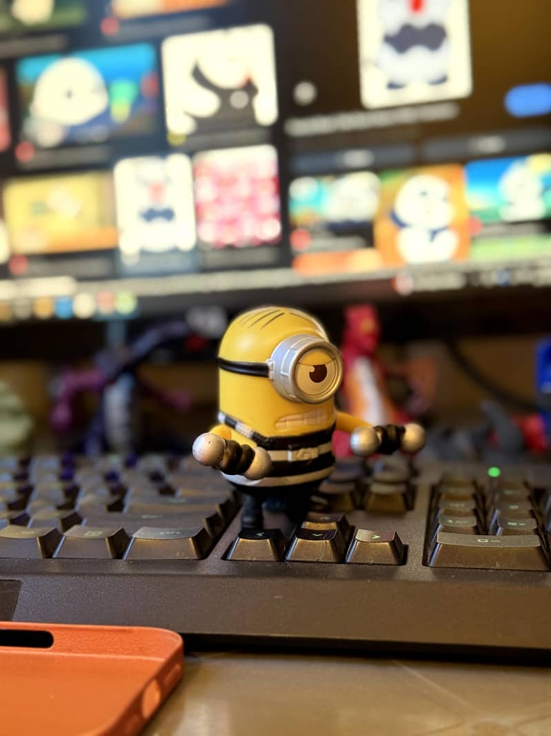 MINI FIGURES 10