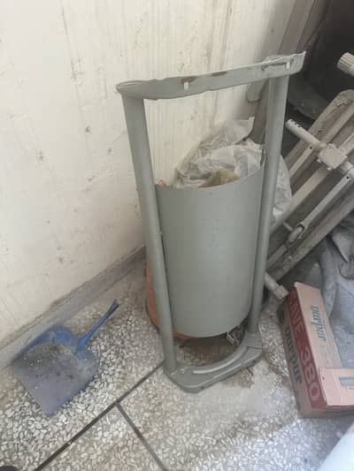 Suzuki Cultus Genuine CNG cylinder+kit+Foundation/Stand Complete Set