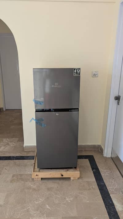 new dawlance fridge box open