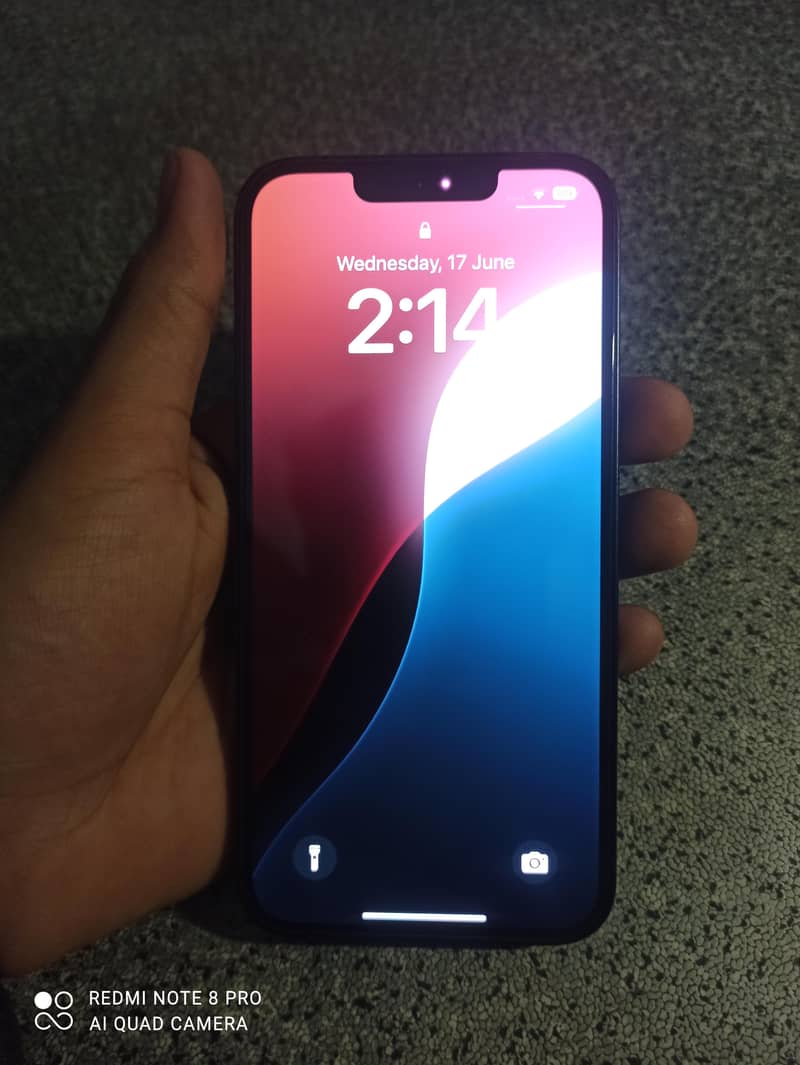 Apple iPhone 13 2