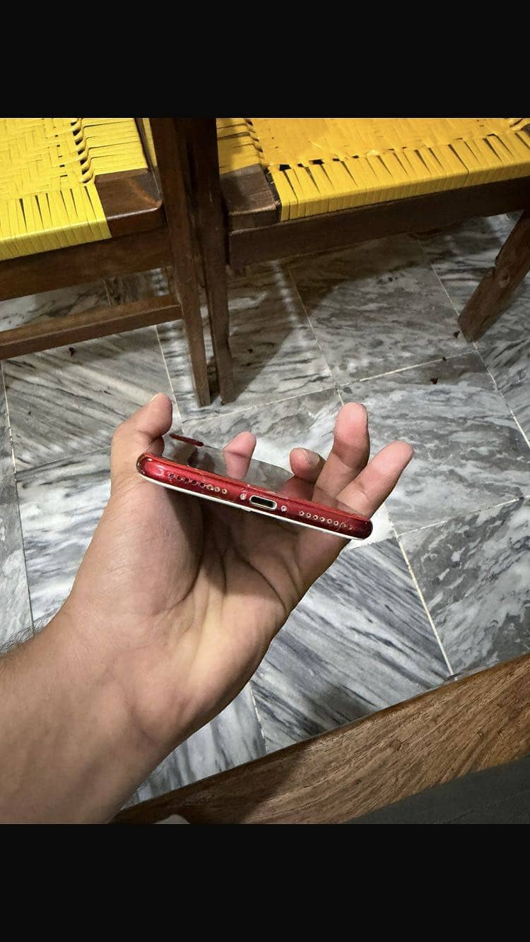 Apple iPhone 7 Plus 2