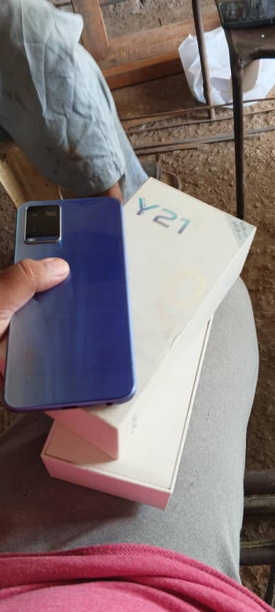 Vivo Y21