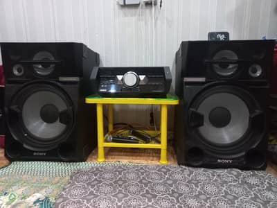 Sony Shake 88D. . Amplifier Not Working