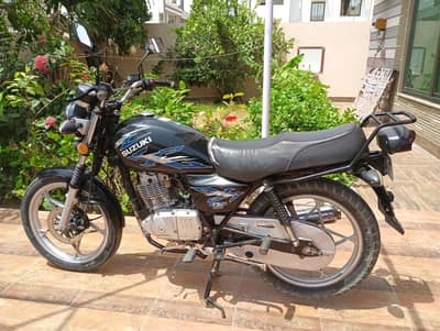 Suzuki GS 150 SE