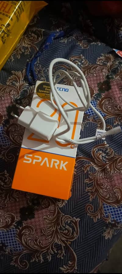 Tecno Spark 20C 4+4/128 condition 10by10