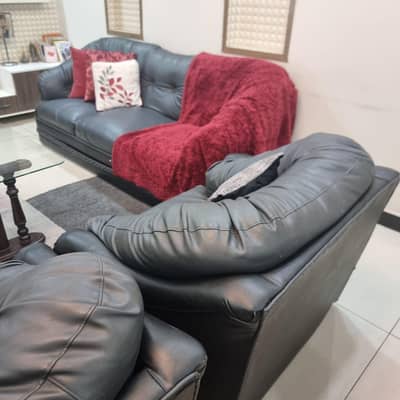 5 Seater Senator style Sofa set.