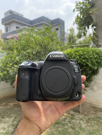 Canon 5D Mark iv
