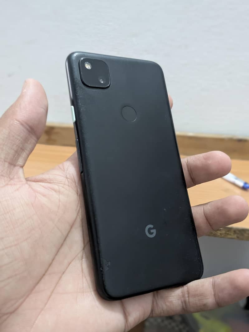 Google Pixel 4a 0