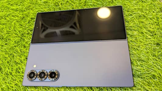 Samsung Mobile Z Fold 6