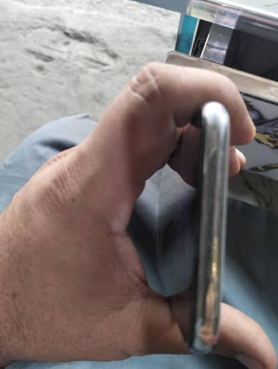 Apple iphone x For Sale