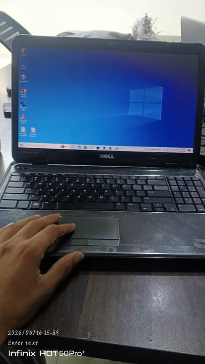 DELL INSPIRON LAPTOP
