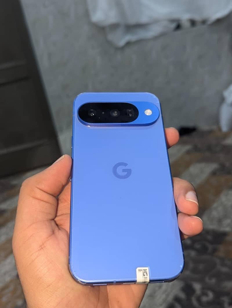 Google Pixel 10 2