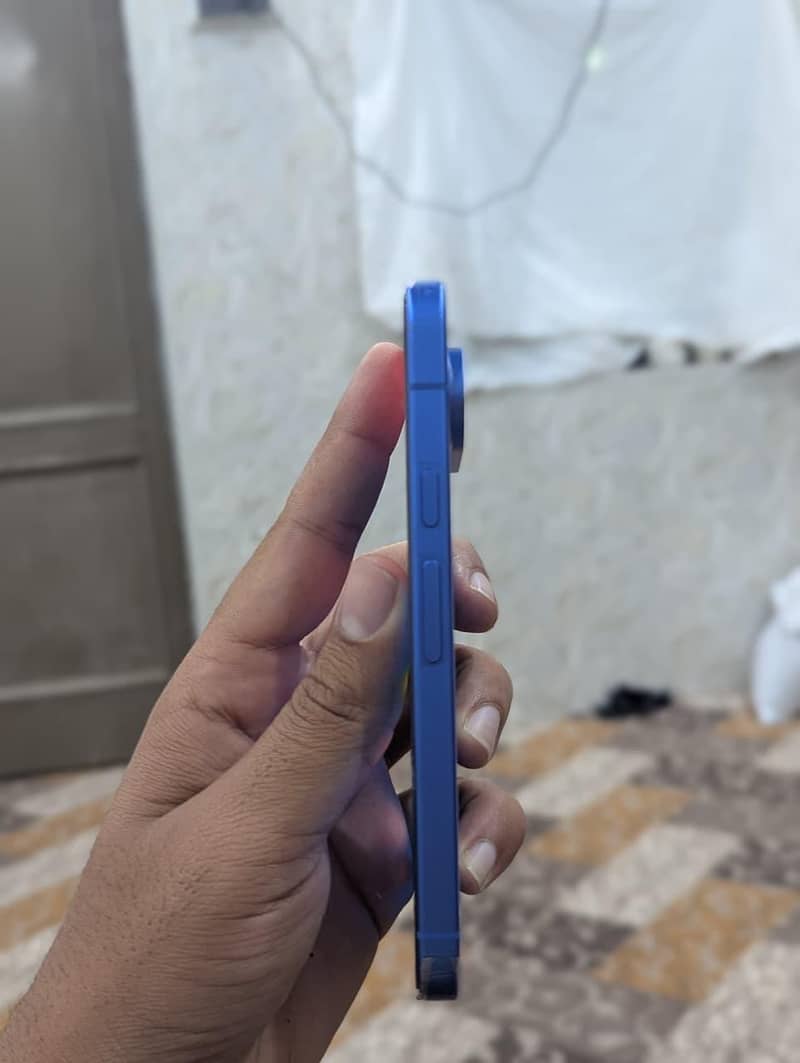 Google Pixel 10 5
