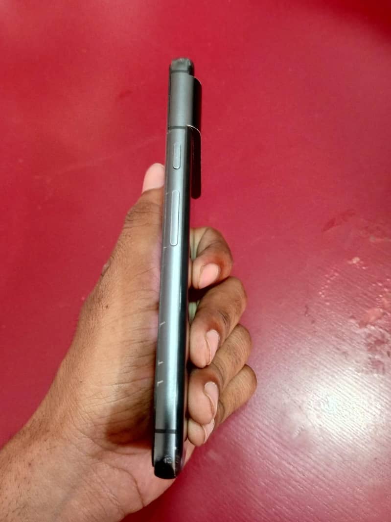 Google Pixel 8 3