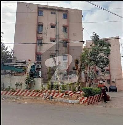 GROUND FLOOR FLAT FOR SALE IN BLOCK 17, GULSHAN E IQBAL