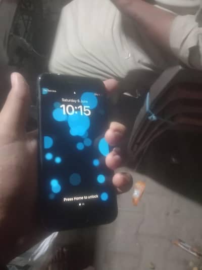 Apple iPhone SE 2020