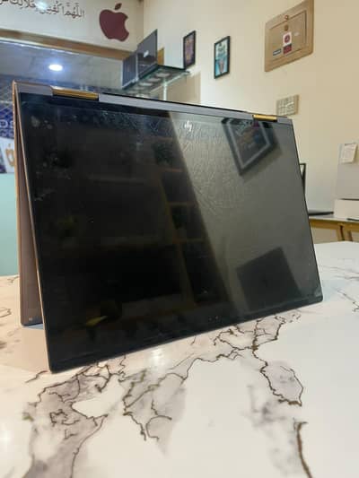 HP Sepectre i7.8th Generation 16gbRAM/512SSD