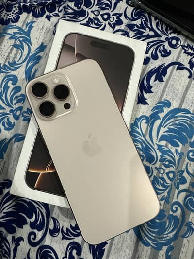 Apple iPhone 16 Pro Max