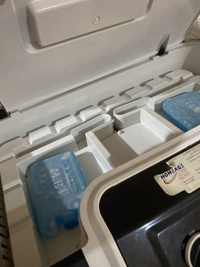 HOMEAGE COOLER 10/10 CONDITION