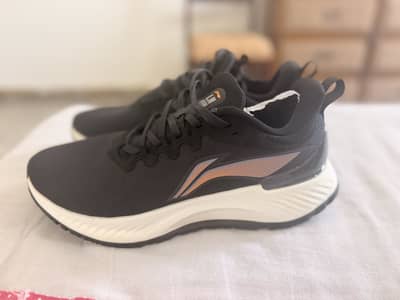Li ning element running shoes, jogger, sneakers