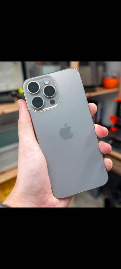 Apple iPhone 15 Pro Max
