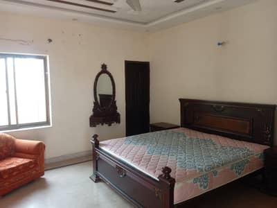 2ND FLOOR 2 BED PORTION FOR RENT
