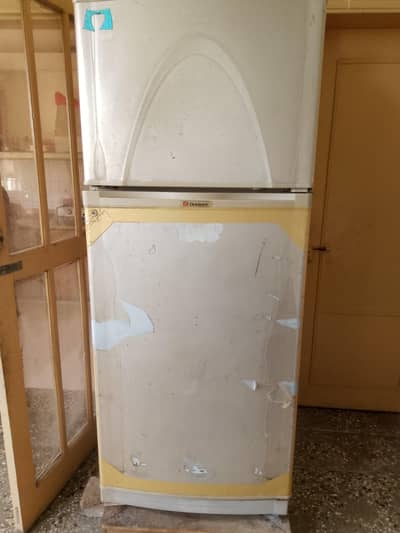 Dawlance large size fridge