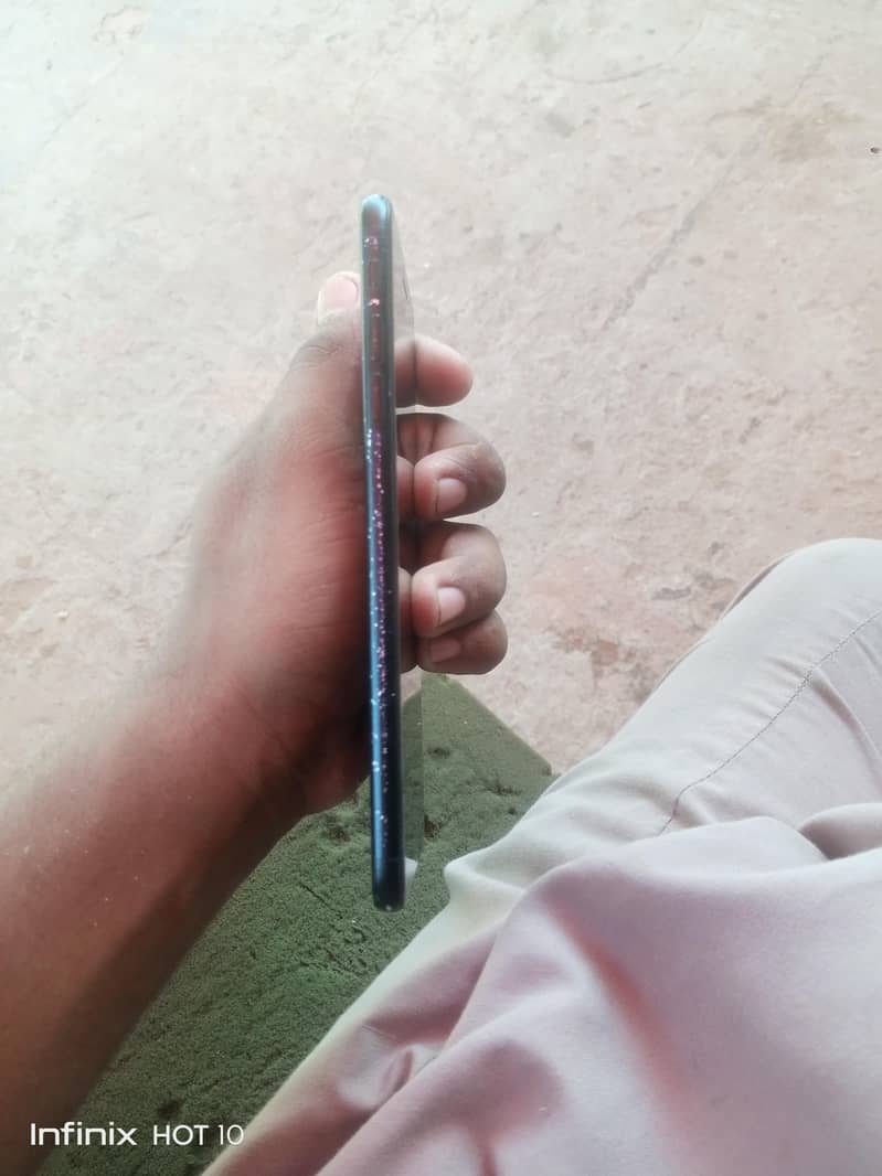 Apple iPhone 7 Plus 3