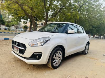 Suzuki Swift Gl Cvt 2025