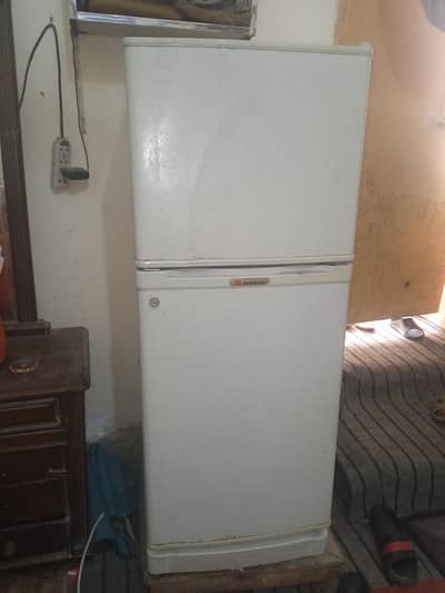 Dawlance 9100 series Fridge, Refrigerator.
