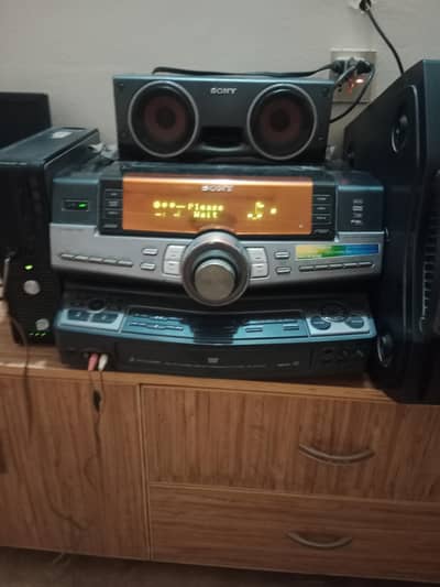 Sony HiFi Sound System zux 10D