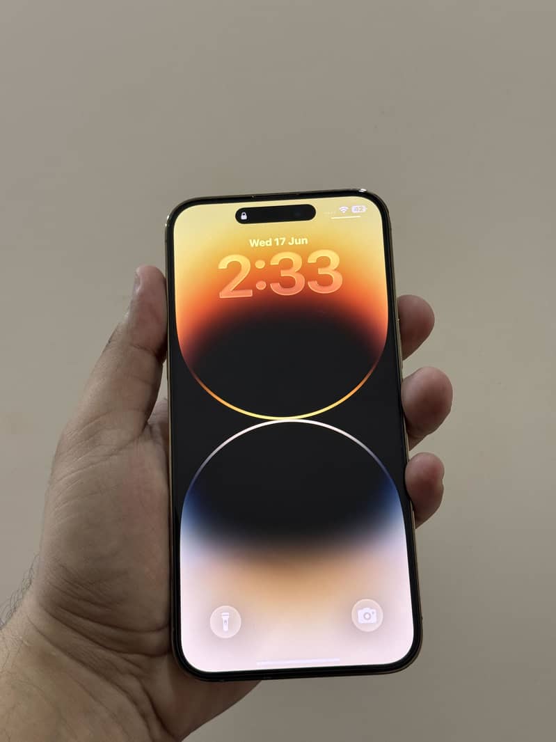 iPhone 14 Pro Max 3