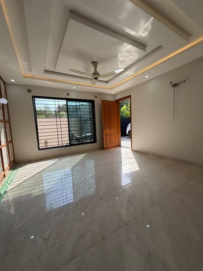 I-9 size 30-70 House ground floor brand new House for rent