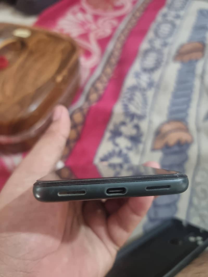 Google Pixel 5a 6/128 GB (patch) 2