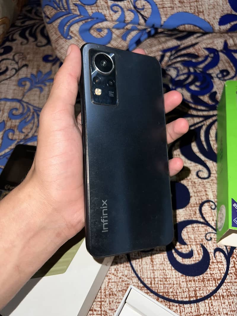 Infinix Note 11 1