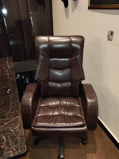 imported executive boss chair
