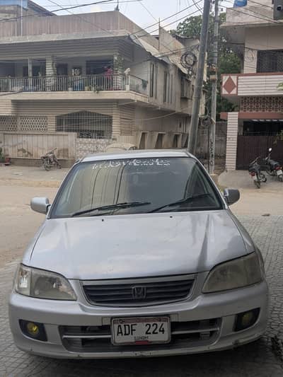 Honda Civic EXi 2001