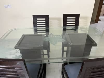 dining table urgent sale