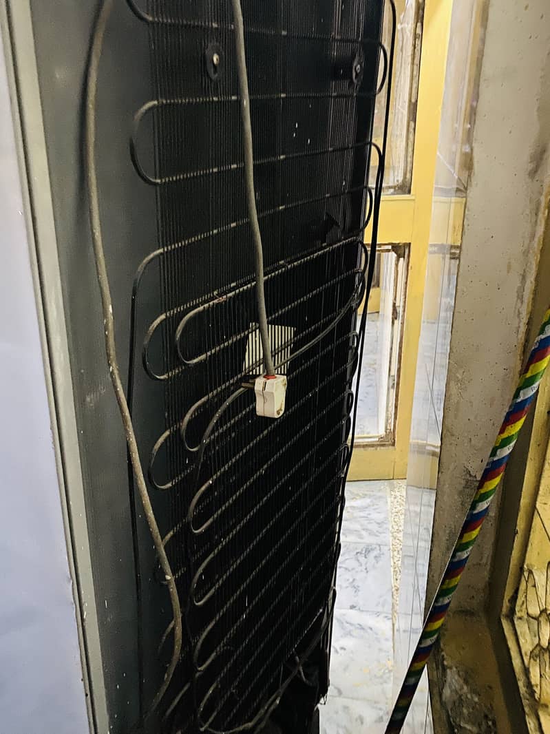 Refrigerator 5