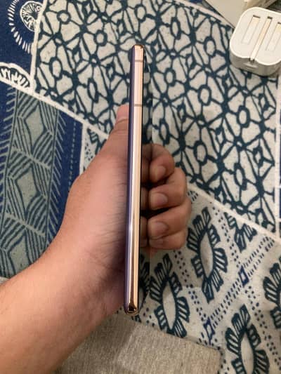 Samsung Mobile S21