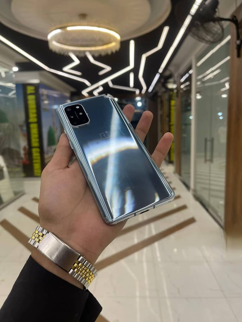 One Plus 8T 0