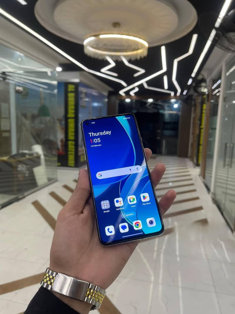 One Plus 8T 6