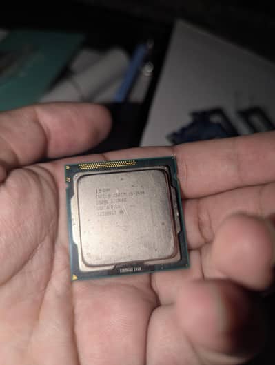 Intel i5 2400