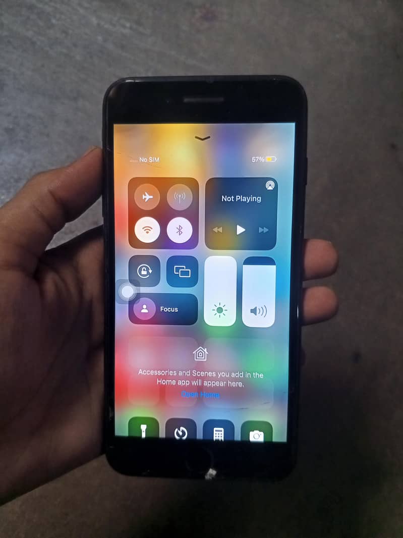 Apple iPhone 7 Plus 2