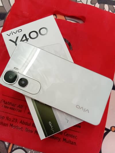 Vivo Y400