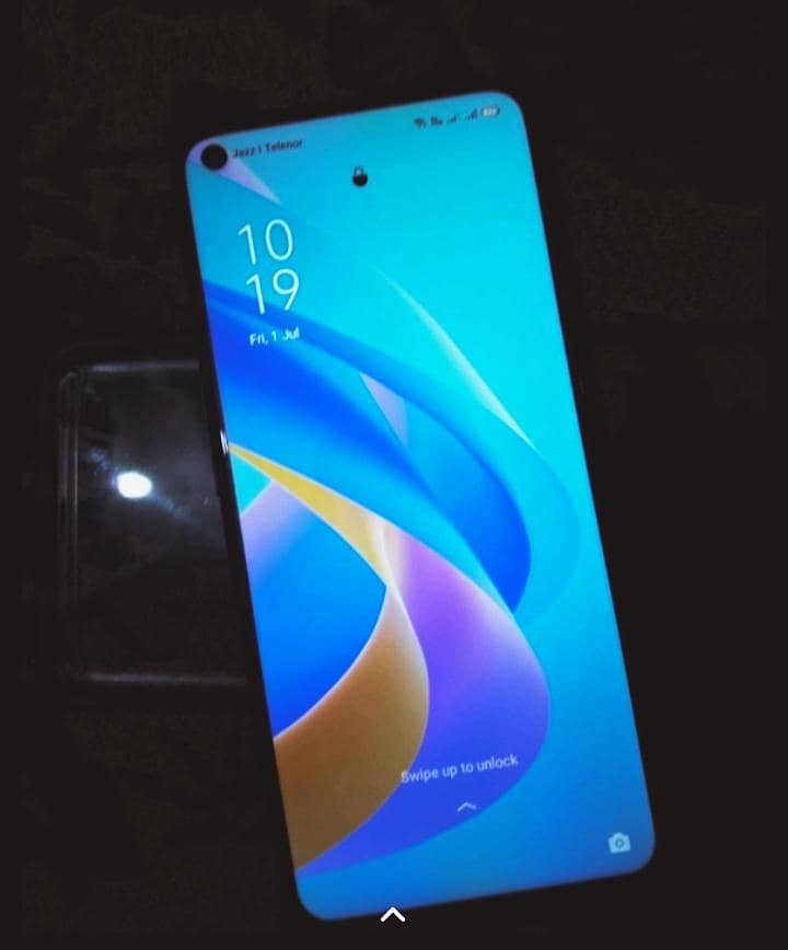 OPPO A76 1