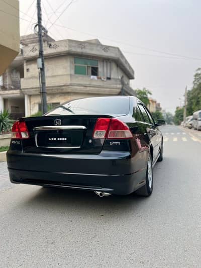 Honda Civic Prosmetic 2005