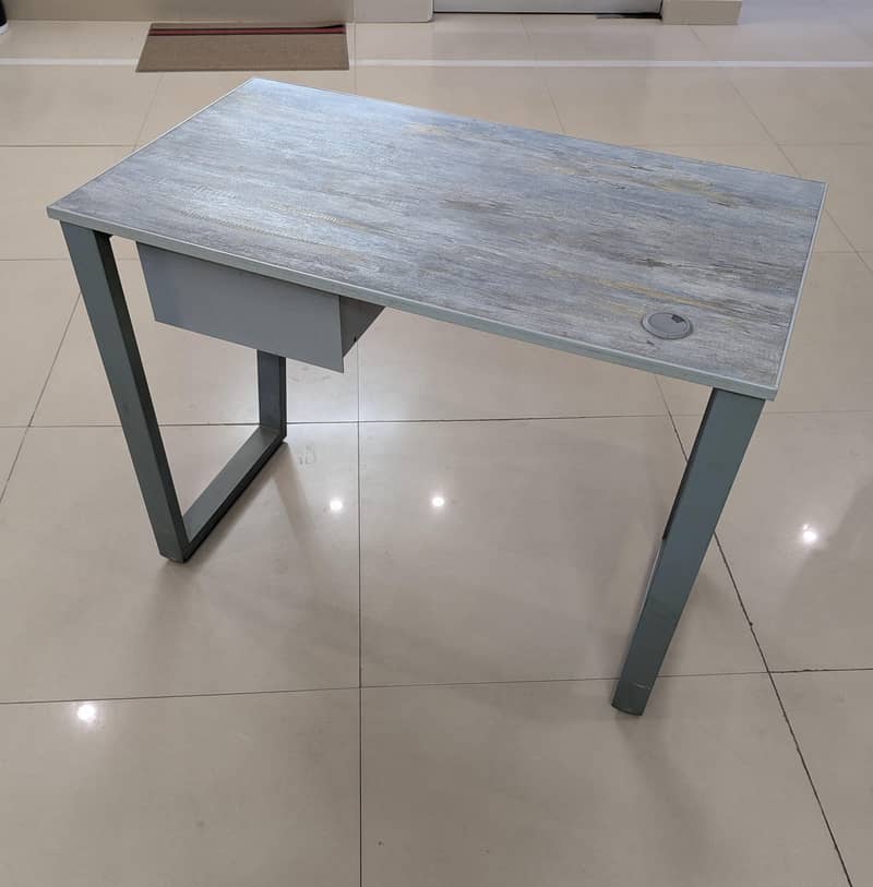 Office Tables / Workstations 1