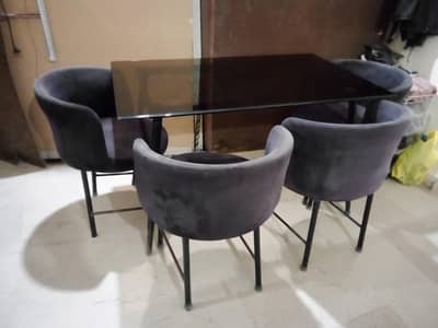 Dinning table 4 seater