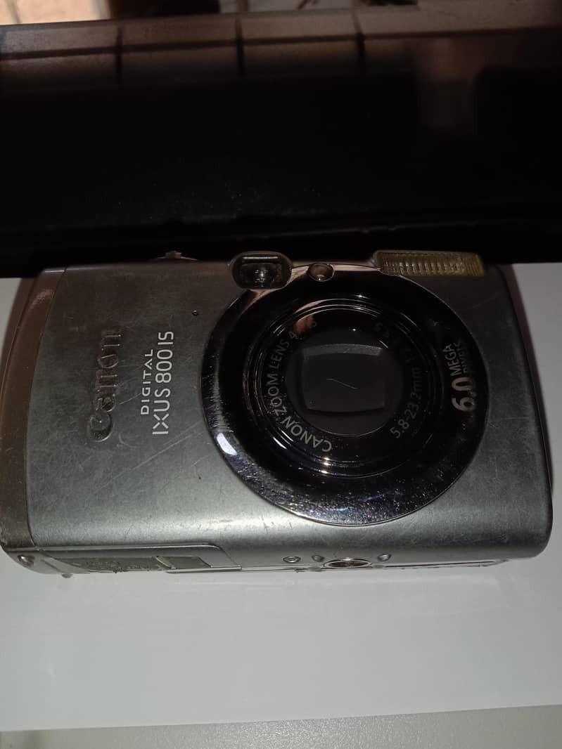 Canon camera 0